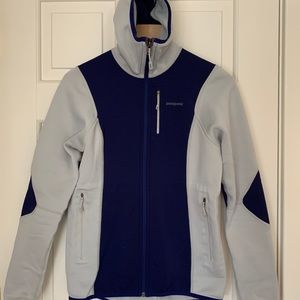 Patagonia hoodie, size M